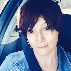 Meet your Posher, Devra